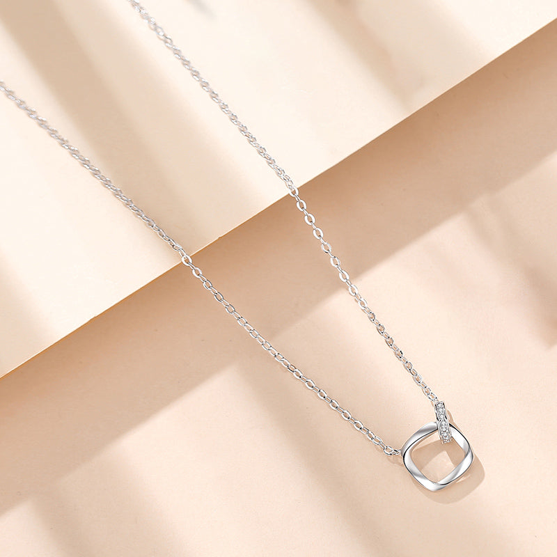 Love Hook Necklace
