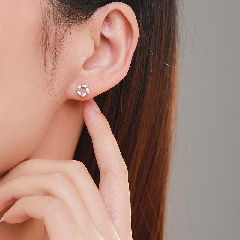 Dainty Garland Leaf Earrings